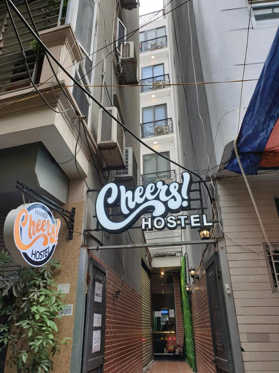 Vietnam Cheers Hostel Hanoi Exteriör bild