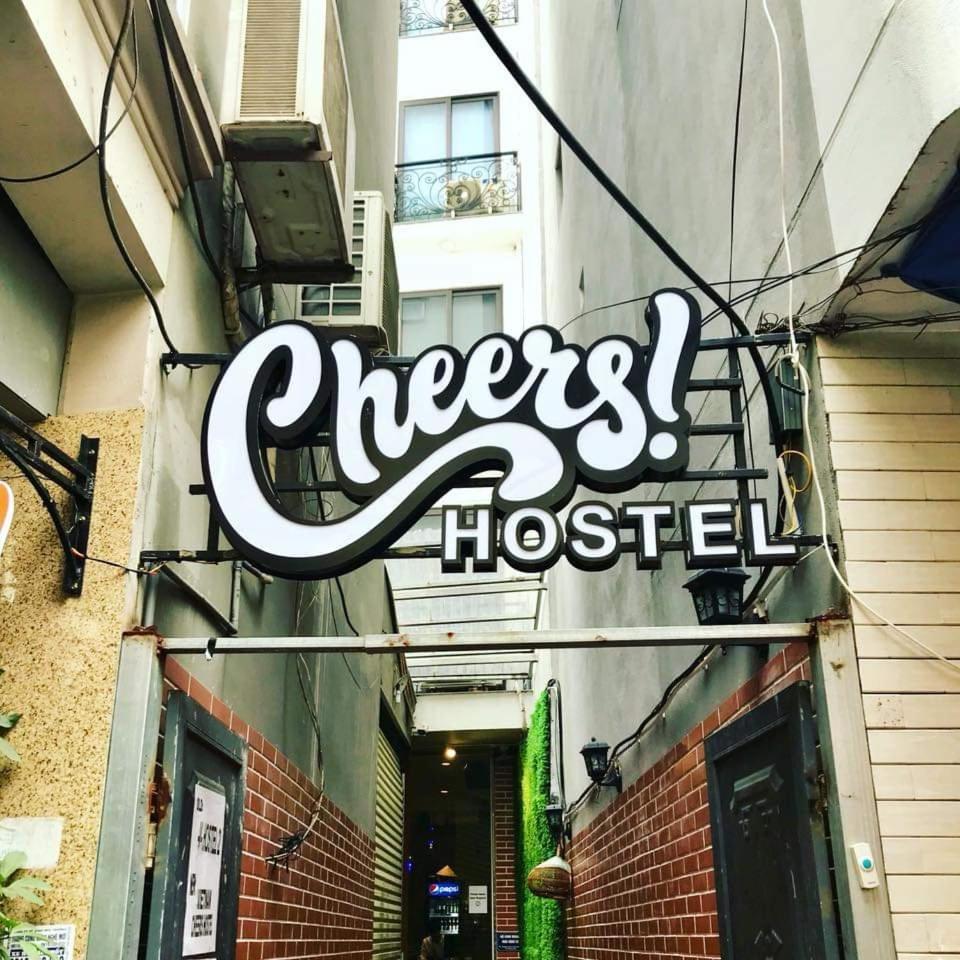 Vietnam Cheers Hostel Hanoi Exteriör bild